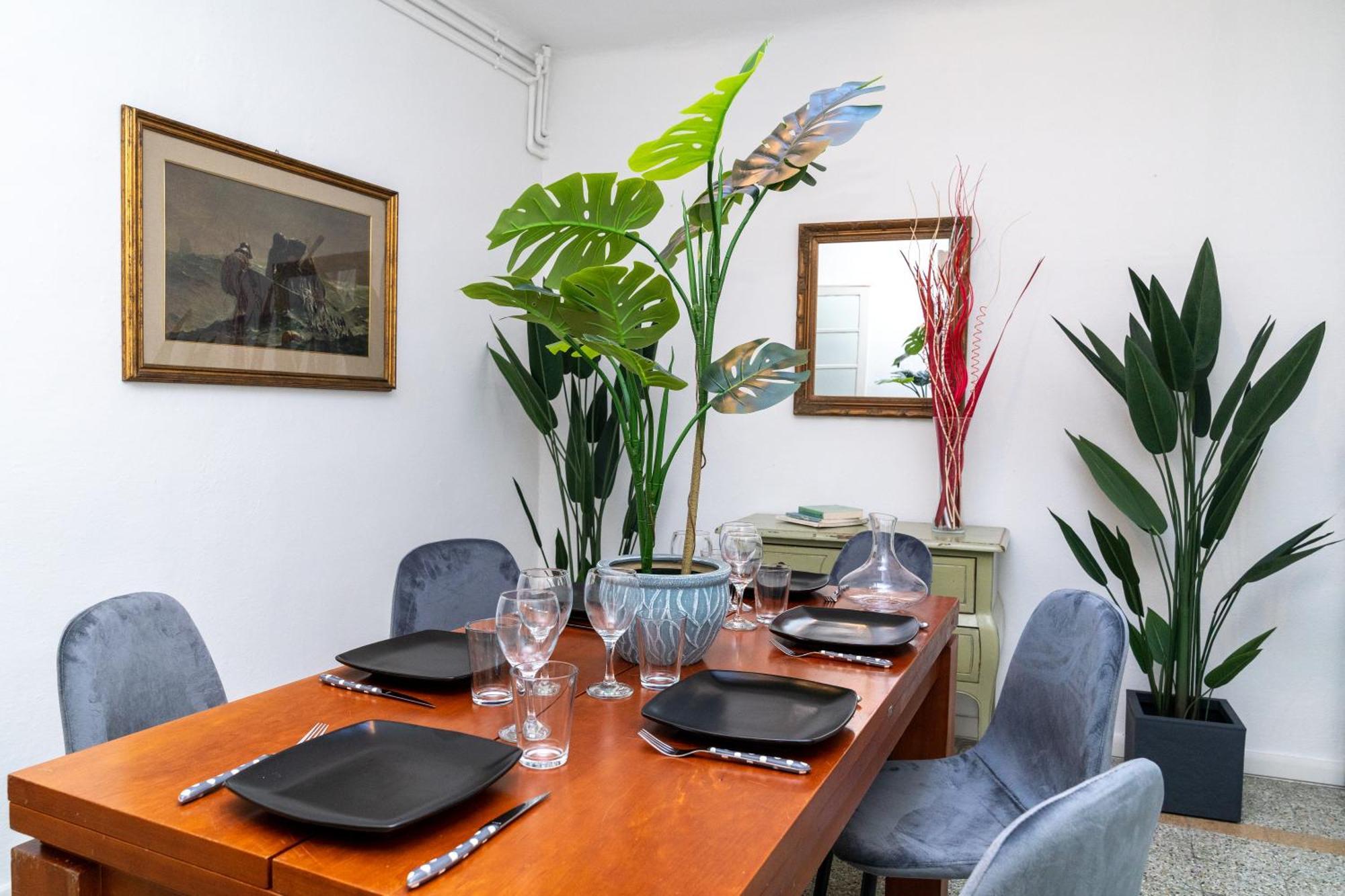 شقة Historic Apt In The Center Of Lucca With Balcony المظهر الخارجي الصورة