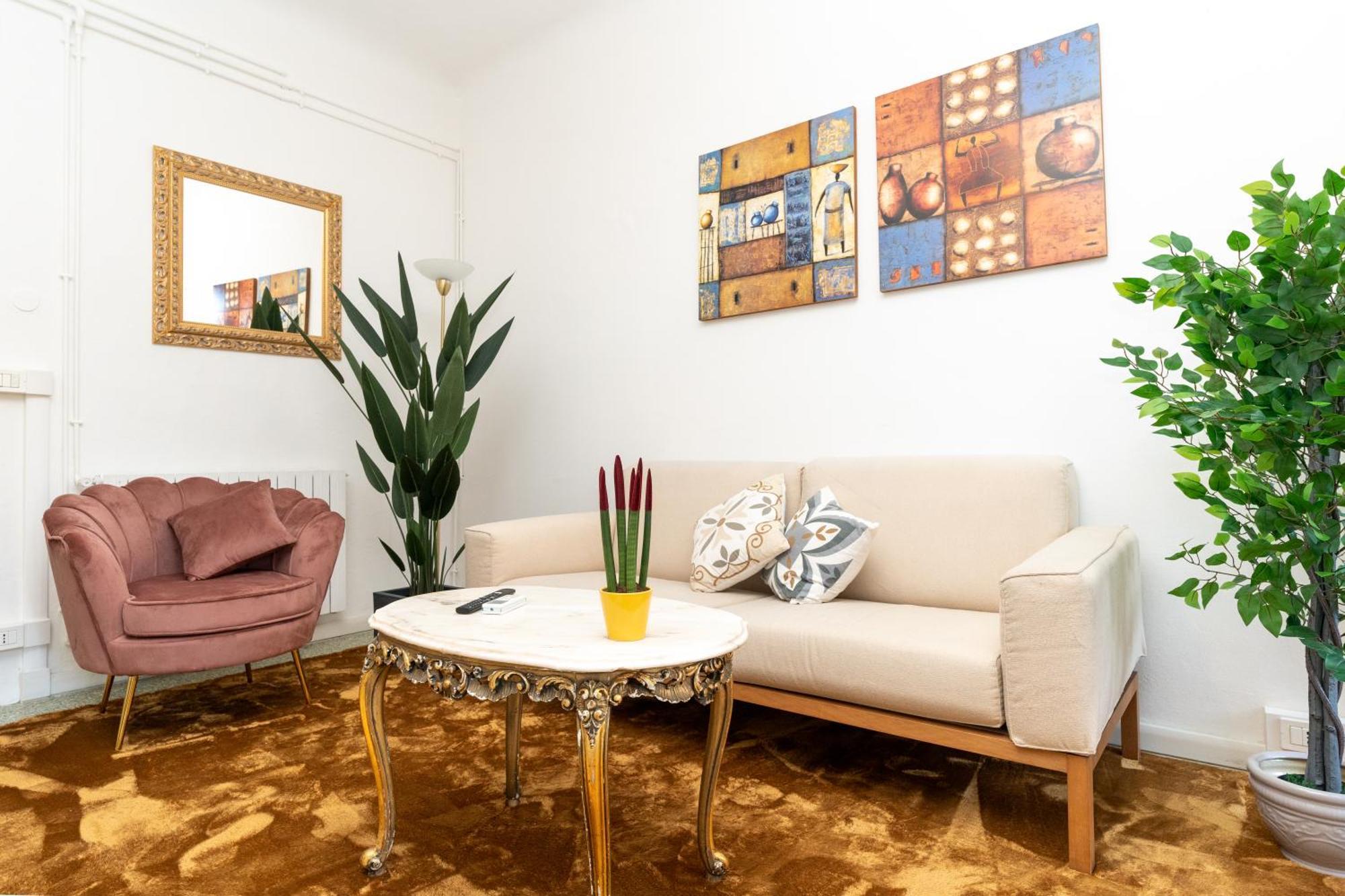 شقة Historic Apt In The Center Of Lucca With Balcony المظهر الخارجي الصورة